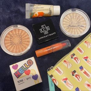 New makeup bundle